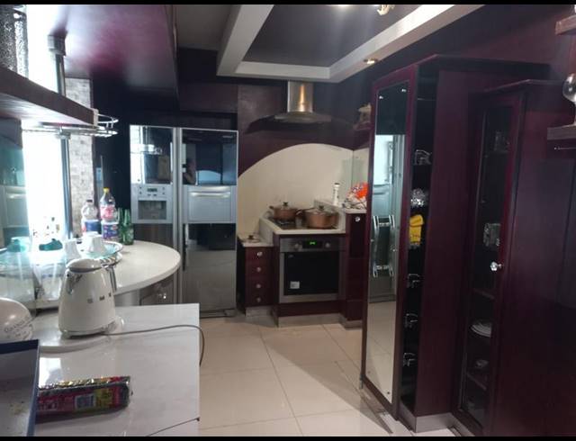 3 BEDROOM APARTMENT FOR SALE IN MUSGRAVE
